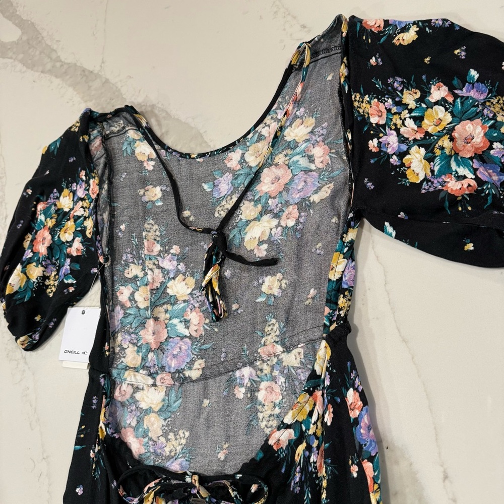 O’Neill NWT Alta Midi Floral Open Back Dress Women’s Small Black/Multi Romantic - Picture 14 of 14